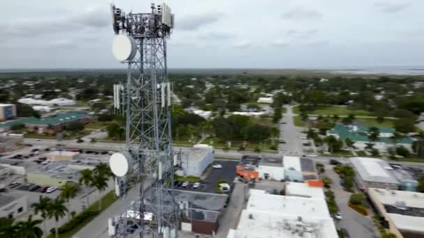 Aerial Video Miasto Clewiston Ujawnić Wieżą Komórkową — Wideo stockowe