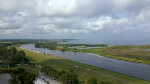 Съёмки Воздуха Lake Okeechobee Waterway Florida — стоковое видео