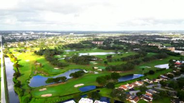 Grande Oaks Golf Kulübü 'nü kuran hava üssü Davie Florida ABD