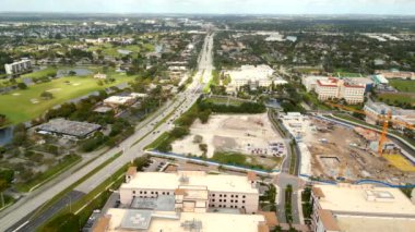 Nova Kampüsü Davie FL hava aracı ile vuruldu.