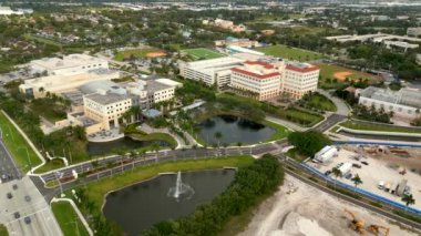 Nova Güneydoğu Üniversitesi hava aracı üniversite turu