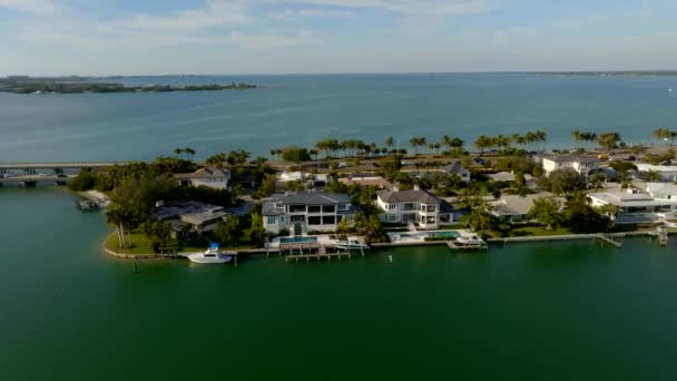 Luxury Waterfront Mansion Homes Bird Key Sarasota Florida — Stockvideo