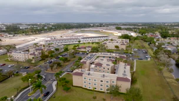 Aerial Video Westview Gardens Apartments Miami — Vídeo de stock
