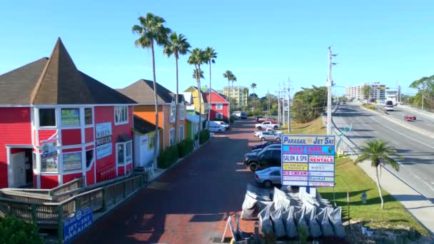 Deo Drone Aéreo Lojas Coloridas Longo Stickney Point Road Sarasota — Vídeo de Stock