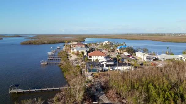 Aerial Video Luxury Homes Shoreview Drive Matlacha Florida — Vídeo de Stock
