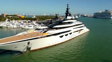 AHPO Yacht Miami Hava Aracı video turu