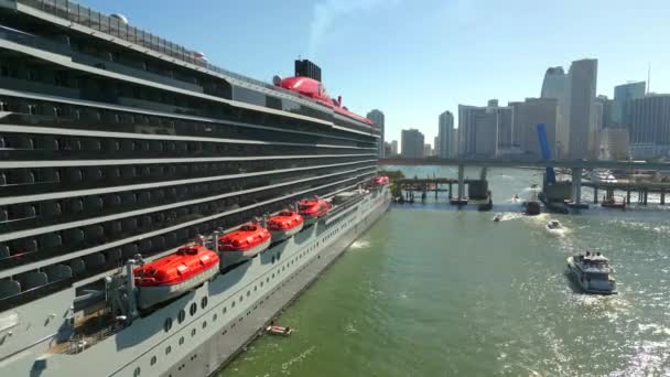 Aerial Tour Miami Virgin Voyages Valiant Lady Cruise Ship Port — Stok video