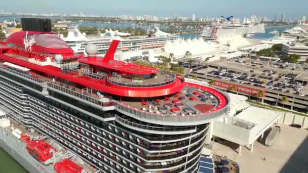 Aerial Video Net Athletic Club Aft Deck Virgin Cruise Ship — Stok video