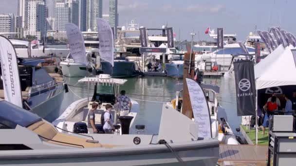 Miami International Boat Yacht Show 2023 — Stock videók