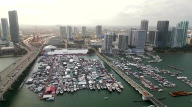 2023 Miami tekne fuarına geliyor.