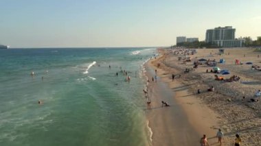 Fort Lauderdale Bahar Tatili 'nde turistler