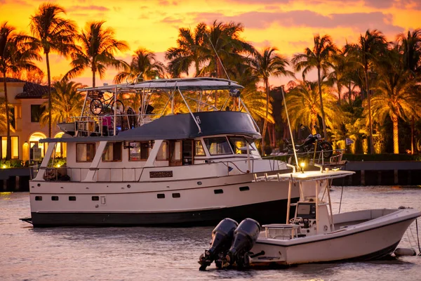 Sunset Fotó Fort Lauderdale Vízparti Jelenet Csónakokkal — Stock Fotó
