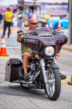 Daytona, FL, ABD - 10 Mart 20223: Daytona Beach FL Bisiklet Haftası Yıllık Motosiklet Tatili