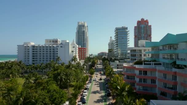Élévation Aérienne Révèle Miami South Beach Ocean Drive Orientée Sud — Video