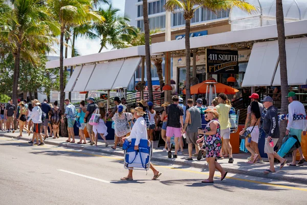 Fort Lauderdale Usa April 2023 Tourists 2023 Tortuga Music Festival — Stock Photo, Image