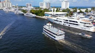 Air Video Ormanı Kraliçesi tur teknesi Fort Lauderdale FL ABD