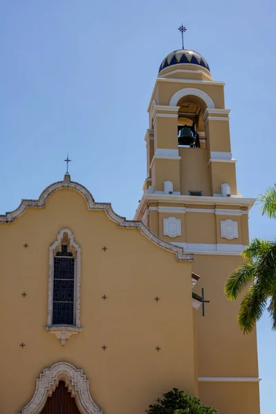 Little Haiti Miami Usa Abril 2023 Igreja Escola Catedral Marys — Fotografia de Stock
