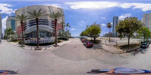 Brickell アメリカ 2023年4月23日 360度矩形の写真Miami Mark Brickell — ストック写真