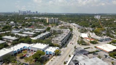 Wilton Manors 'un 4K çekim kurduğu hava görüntüsü.