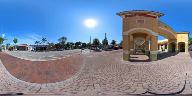 Miami, FL, ABD - 9 Mayıs 2023 eşkenar dörtgen fotoğraf Calle Ocho Küba sanat galerileri ve restoranlarıyla Küçük Havana olarak bilinir.