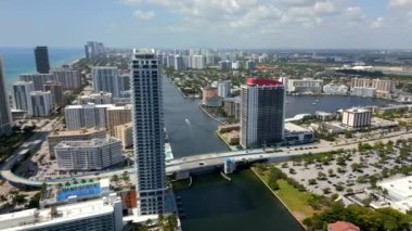 Hallandale Florida hava turu 2023 dolaylarında.