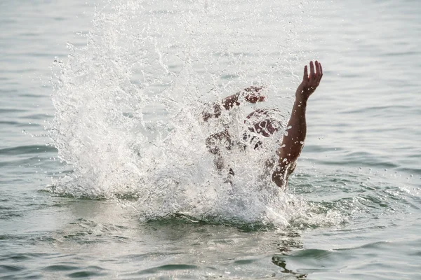 Man Drowning Ocean — Stock Photo, Image