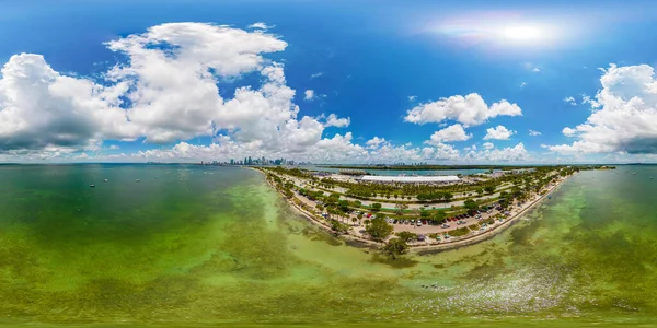 Luchtfoto 360 Equrectangular Miami Key Biscayne Beach Zomer Vakantie Hotspot — Stockfoto