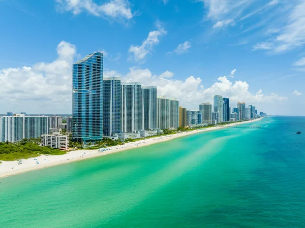 Sunny Isles Beach Yhdysvallat Kesäkuuta 2023 Ilmakuva Ritz Carlton Residences — kuvapankkivalokuva
