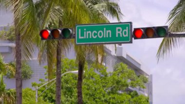 Lincoln Yolu Miami Plajı tabelası 4K