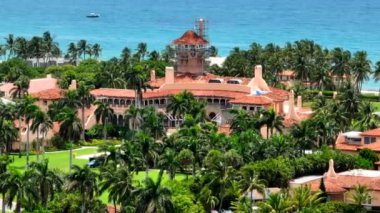 Mar A Lago havadan telefoto parallax 7x zoom Palm Beach FL ABD 2023 dolaylarında
