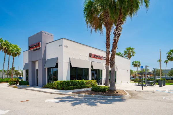 Stuart Usa July 2023 Chipotle Mexican Grill Restaurant Pineapple Commons — 스톡 사진