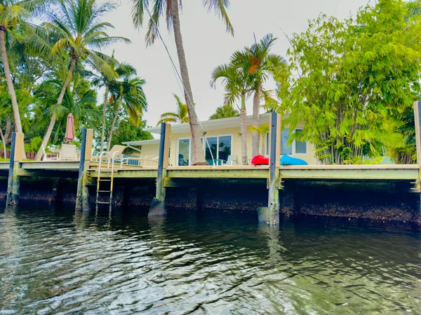 Fort Lauderdale Usa July 2023 Kayak Sup Pov Waterfront Backyard — Stock Photo, Image