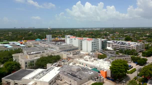 Letecký Přelet Miami Childrens Hospital Kolem Roku 2023 — Stock video