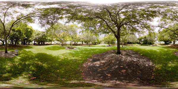 360 Равноугольных Фотографий Schenley Park Miami Рядом Корал Гейблс — стоковое фото