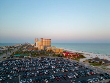 Pensacola Sahili otoparkı insansız hava aracı fotoğrafı