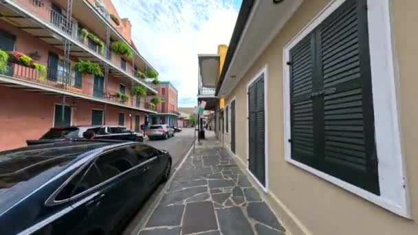 Recorriendo Nueva Orleans French Quarter Video — Vídeos de Stock