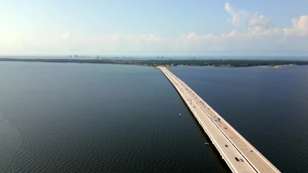 Nagranie Lotu Drona Pensacola Bay Bridge Około 2023 Roku — Wideo stockowe