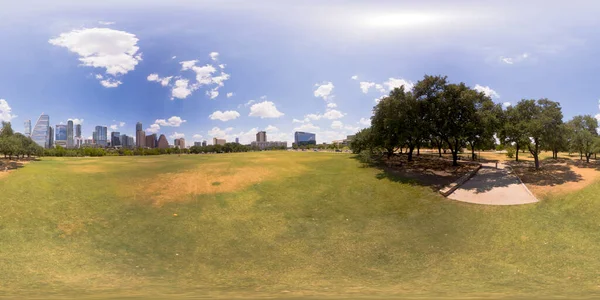 360 Ekvirektangulära Foto Park Scen Downtown Austin Texas Vid Coloradofloden — Stockfoto
