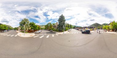 Aspen, CO, ABD - 27 Temmuz 2023 eşkenar dörtgen panorama seyahat noktası Aspen Colorado