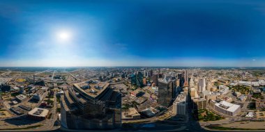 Dallas, TX, ABD - 28 Temmuz 2023 Havacılık 360 fotoğraf: Dallas şehir merkezi Teksas ABD İHA eşdörtgen