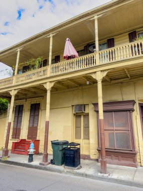 Eski mimarinin fotoğrafı Fransız Mahallesi New Orleans Louisiana