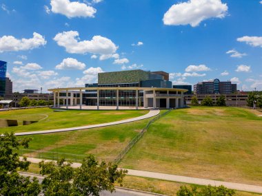 Austin, TX, ABD - 24 Temmuz 2023: The Long Center for the Performing Arts Austin Texas