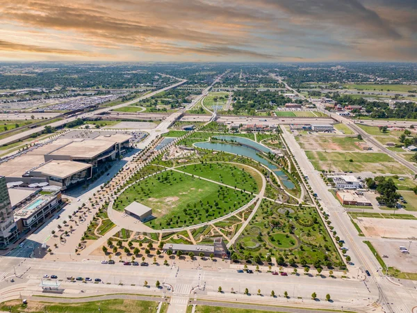 Hava fotoğrafı Makas Kuyruklu Park Oklahom Şehri Tamam 2023 dolaylarında