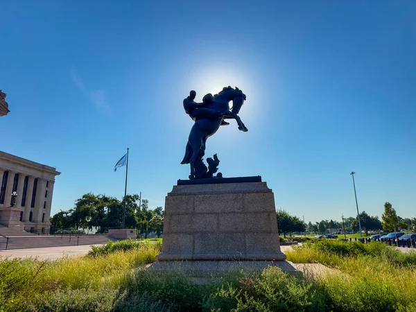 Памятник Здании Капитолия Штата Оклахома — стоковое фото