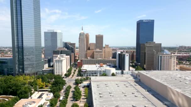 Aerial Drone Tour Downtown Oklahoma City Grattacieli Business Tower — Video Stock