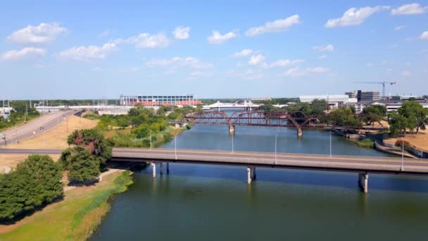 ブラゾス川を渡る橋 ワコテキサス 2023 — ストック動画