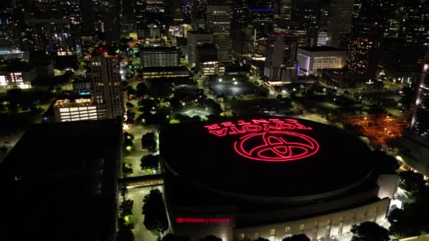 Nachtantenne Toyota Center Houston Texas — Stockvideo