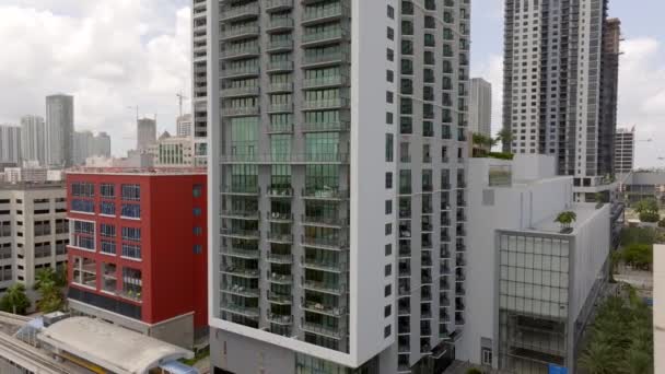 Flygdrönare Video Citizenm Miami Worldcenter Hotel Cirka 2023 — Stockvideo