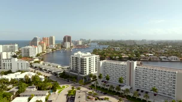 Vídeo Aéreo Fort Lauderdale Intracoastal Boats Luxury Mansion Estates — Vídeo de stock