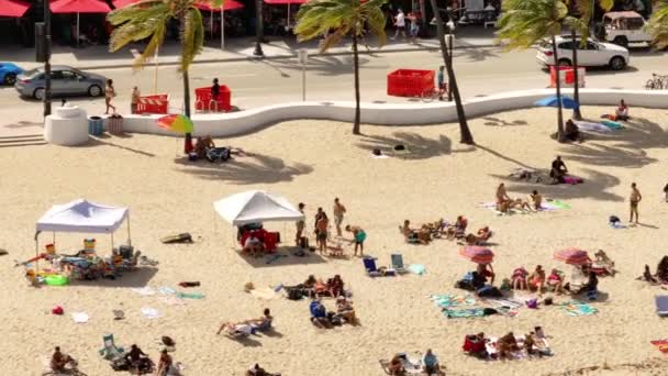 Wąski Widok Powietrza Ludzi Plaży Fort Lauderdale Święto Pracy 2023 — Wideo stockowe